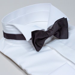 Smokingskjorta Wing-tip vit, B1009