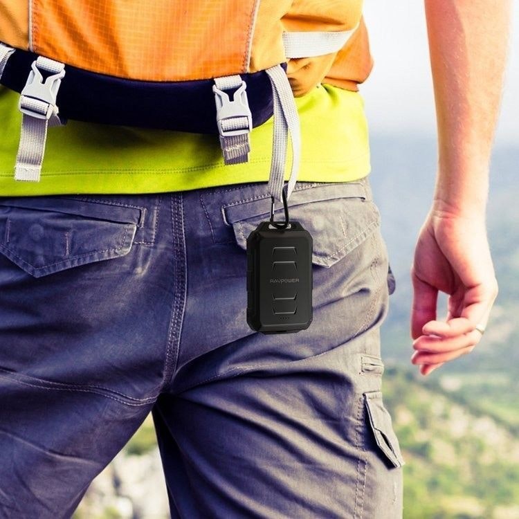 RAVPower Rugged 10050mAh powerbank