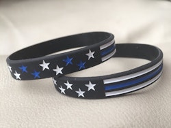 Thin blue line flag style silicone bracelet