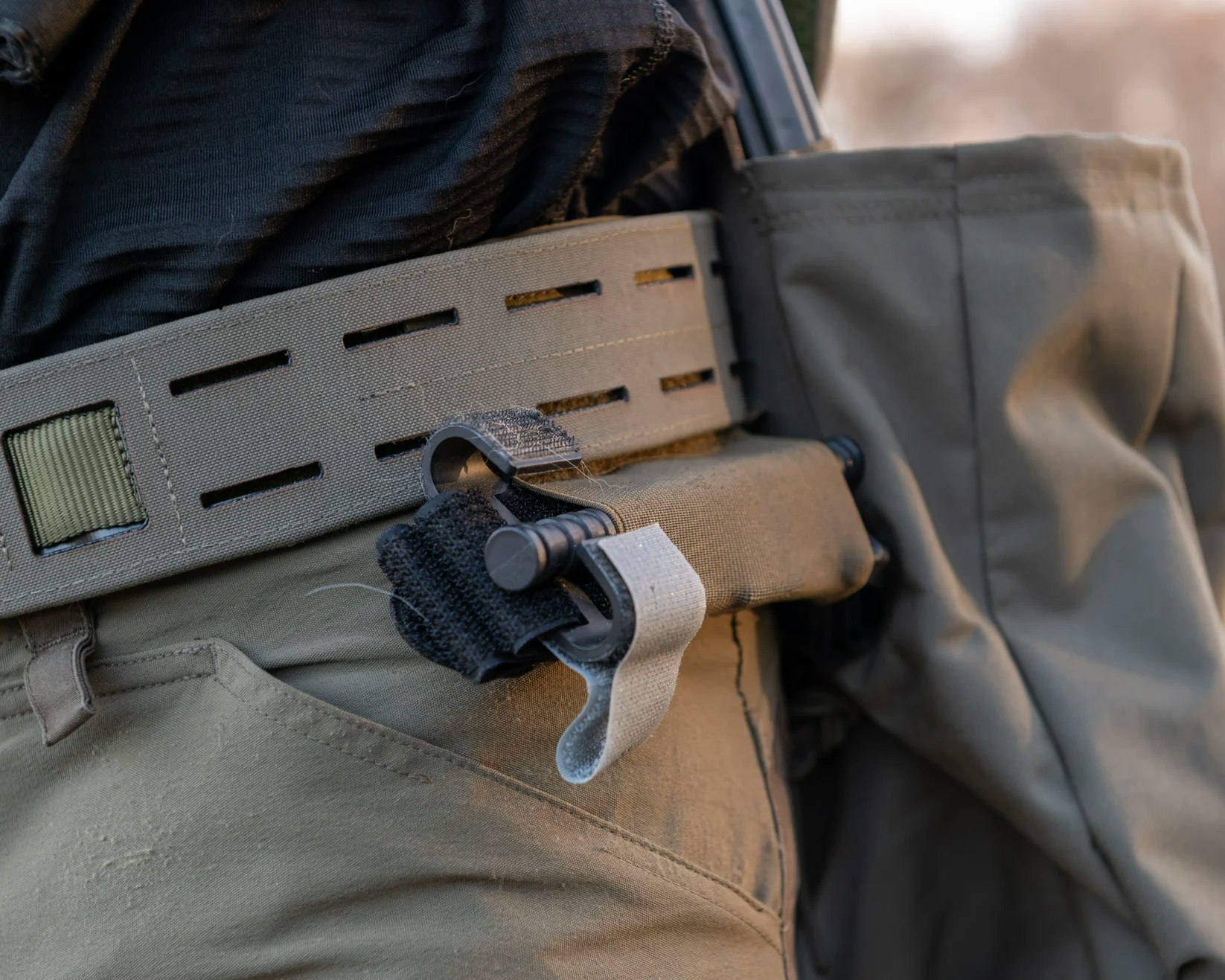 Gripen Tactical SHADOW stridsbälte med AustriAlpin COBRA-spänne, PALS-ytor och Curv Tactical-material