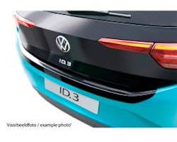 ABS Rear bumper protector suitable for Toyota Avensis Kombi 2003-2009 Gloss black