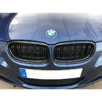 skinnende sorte nyrer BMW E90 Facelift 2009-