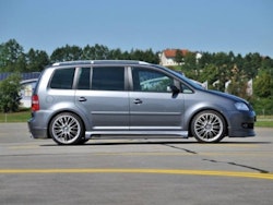 VW Touran Recto Side Skirts