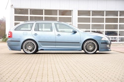 Rieger side skirt (left and rigth) - par