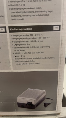 WAECO lader  8A - 12V