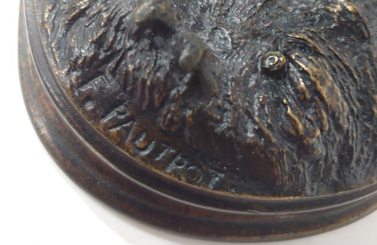 Bronse skulptur av Ferdinand Pautrot