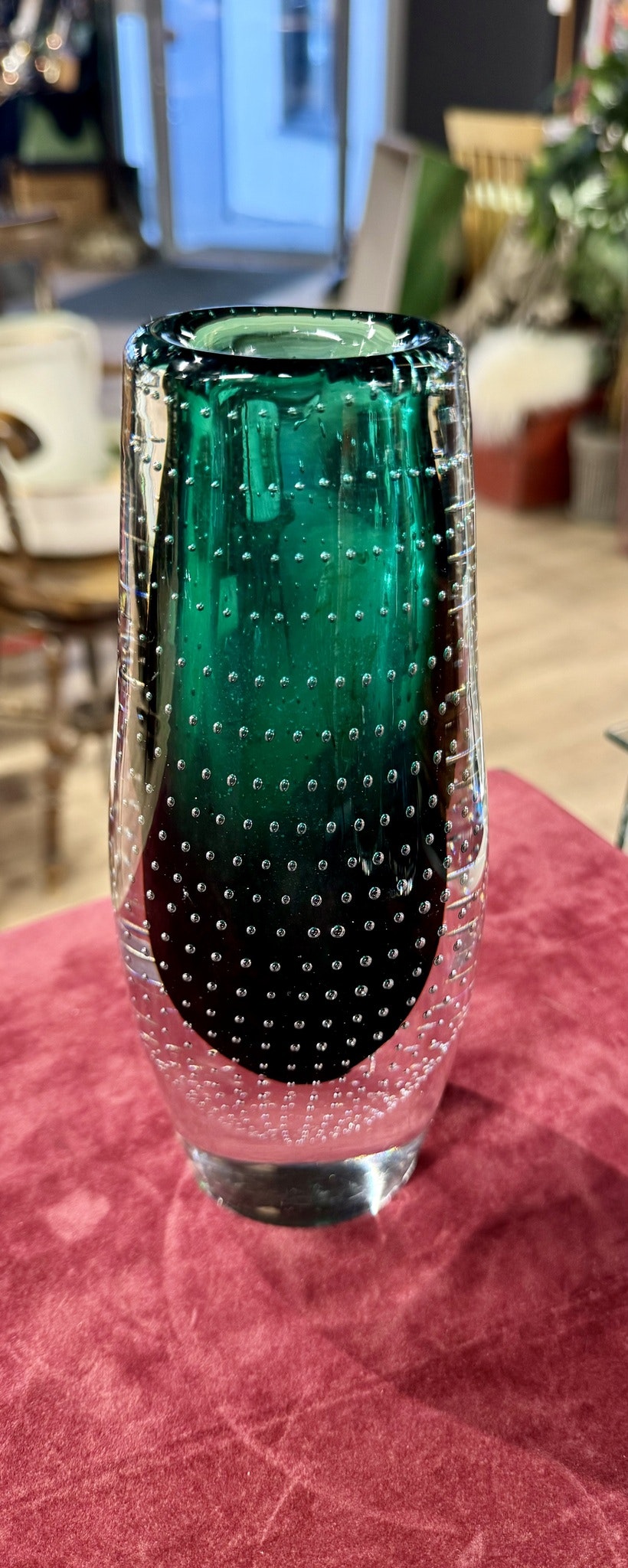 Grønn Bobble vase fra Magnor Glassverk
