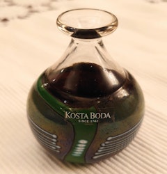 Kunstglass Kosta Boda Bertil Vallien signert