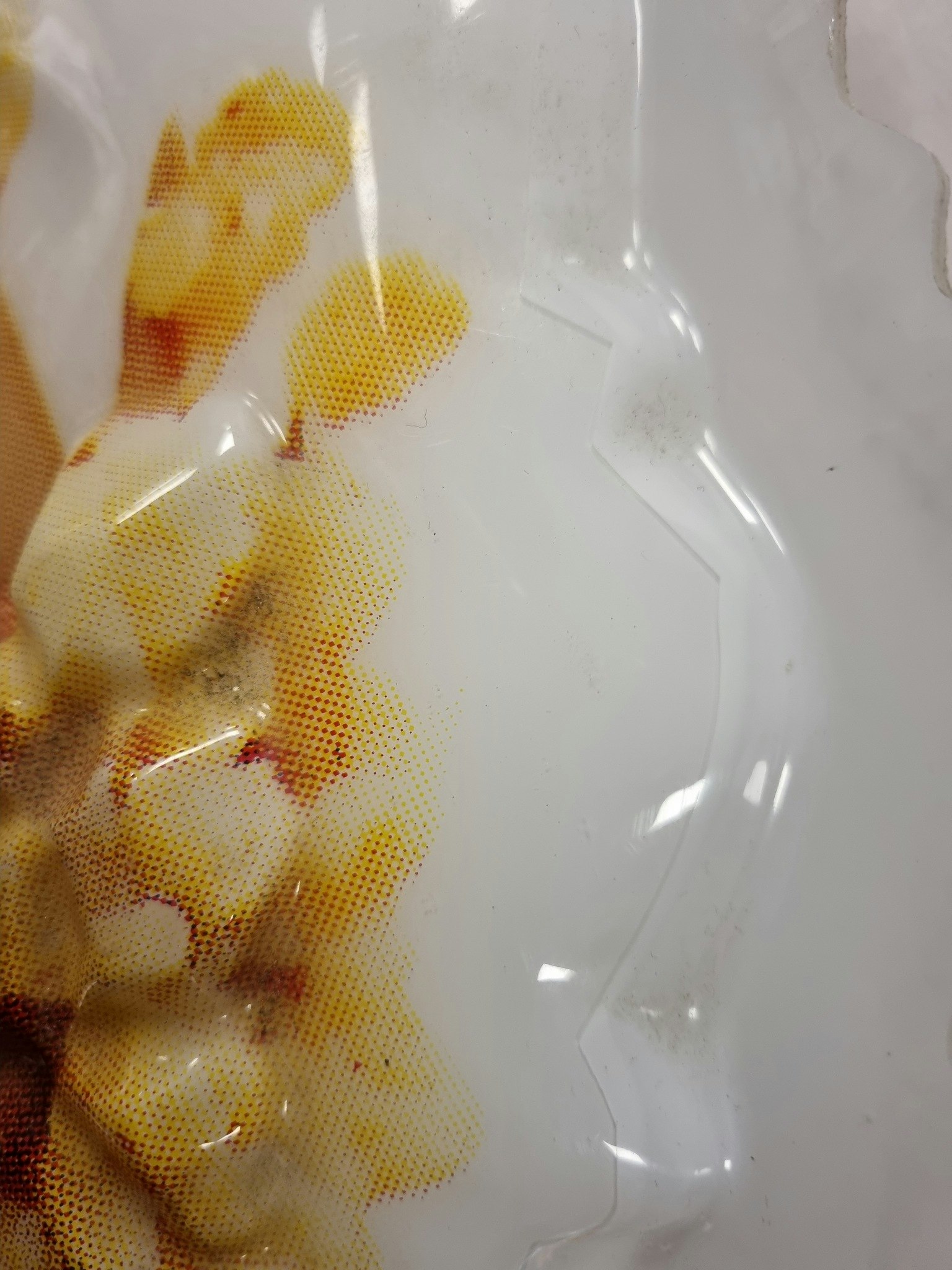 Diplom is reklamefigur  i plast