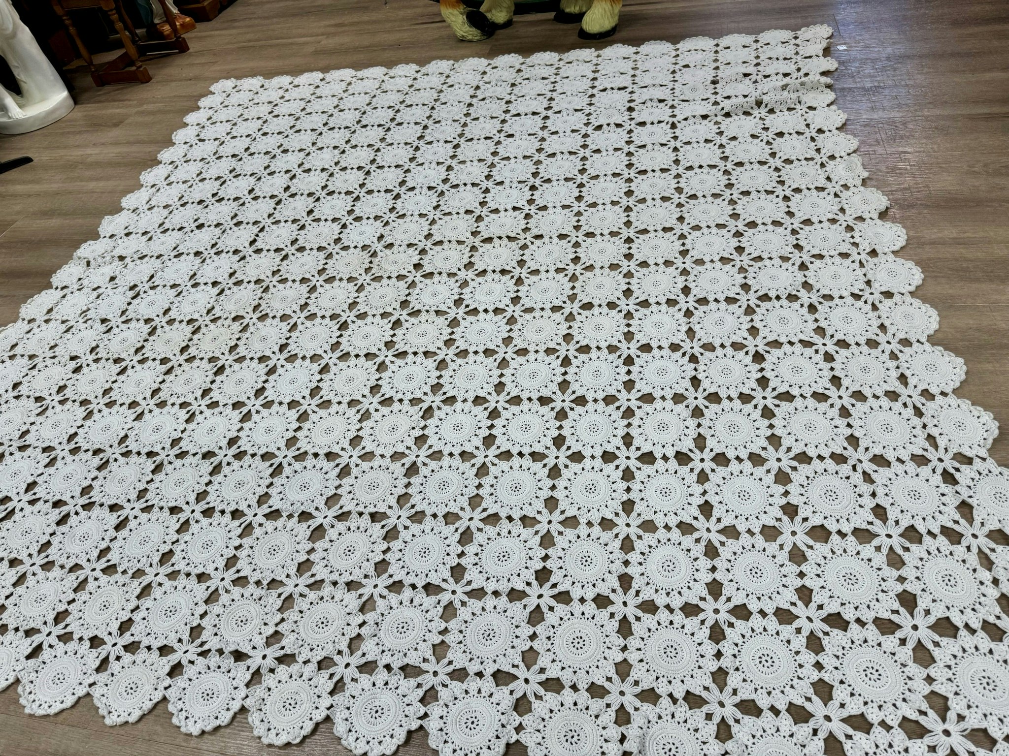 Sengeteppe 225 x 240 cm.