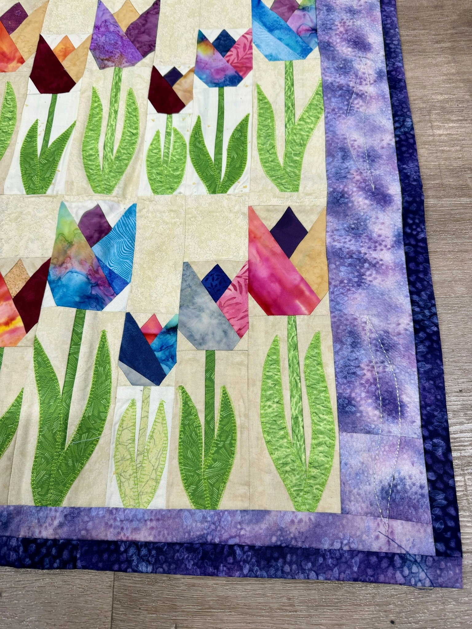 Veggteppe med Tulipaner