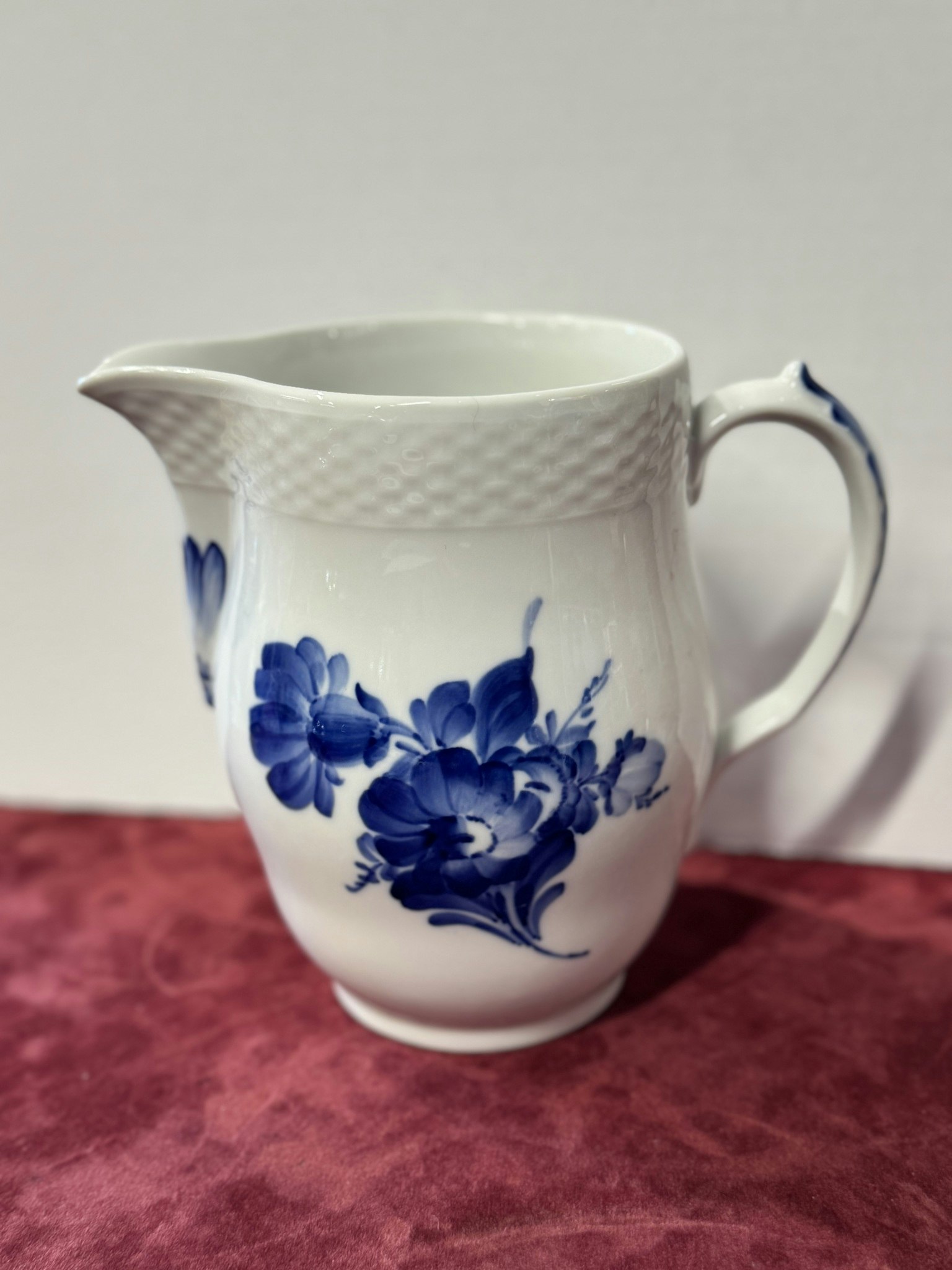 Royal Copenhagen «Blå Blomst» Mugge