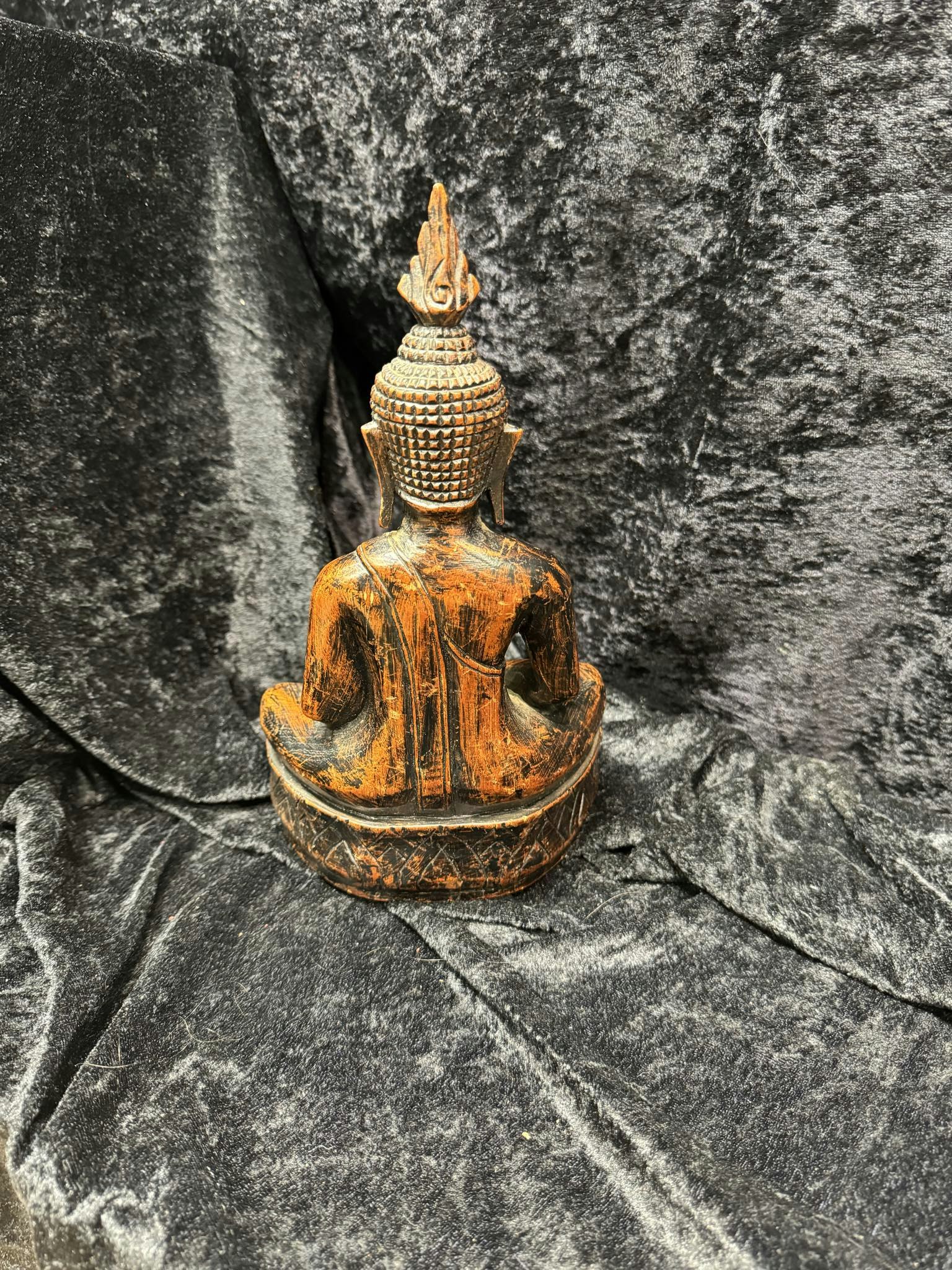 Buddha i teak, fra ca. år 1900,, antikk