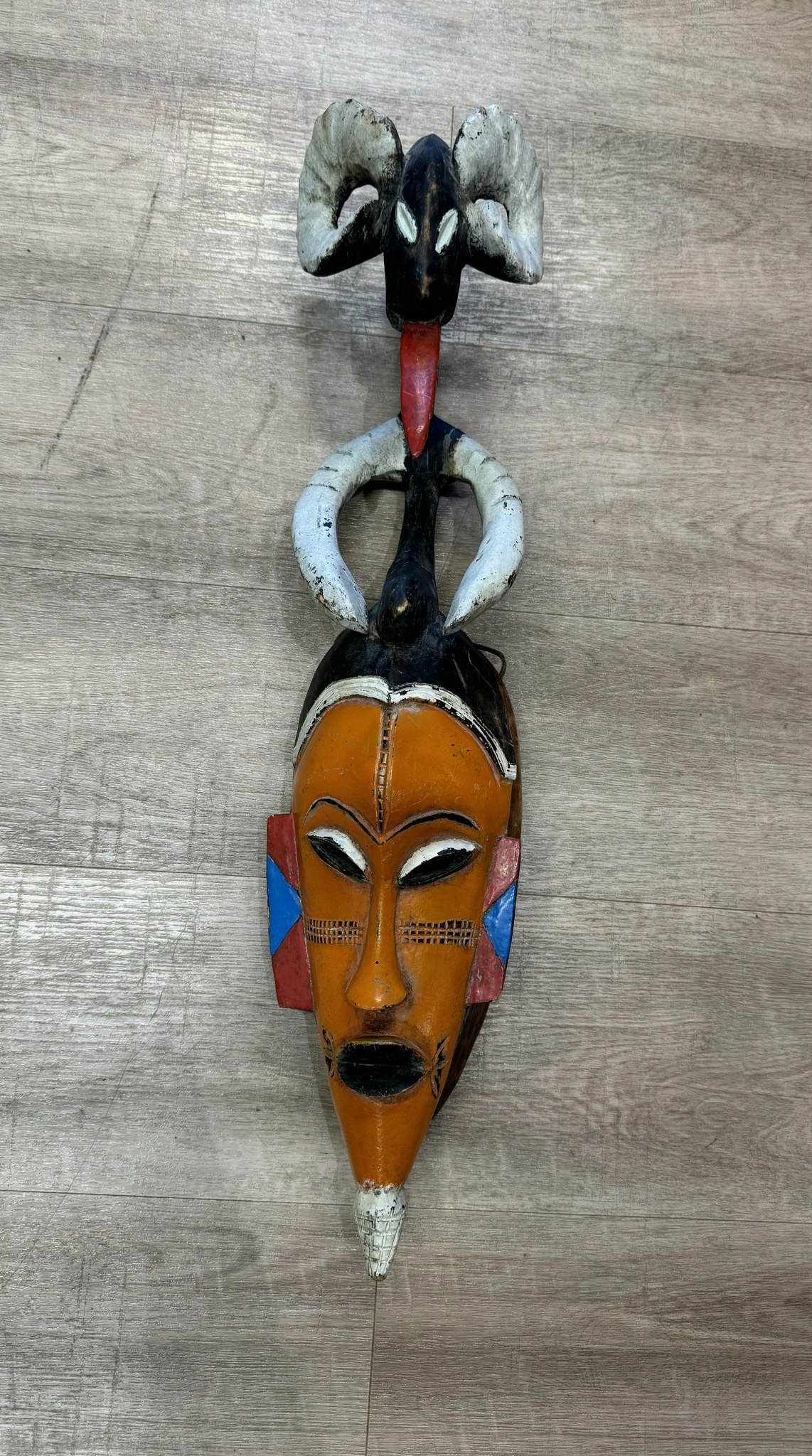 Maske 1800-tallet fra Elfenbenskysten