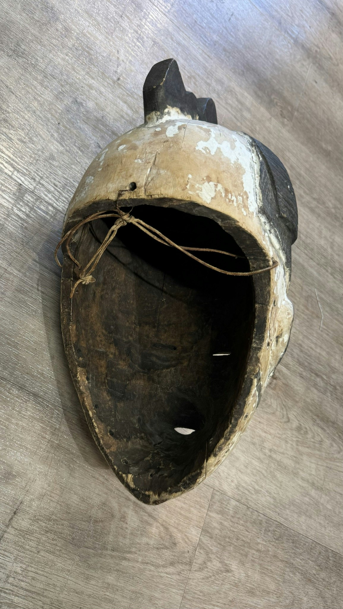 Maske 1800-tallet fra Elfenbenskysten