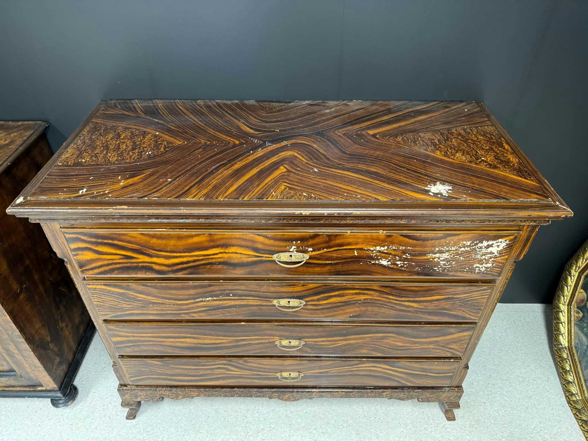 Komode fra 1800 tallet ,