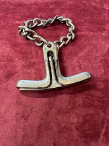 Ledsager jern/Håndjern fra ca, 1940-1945.
