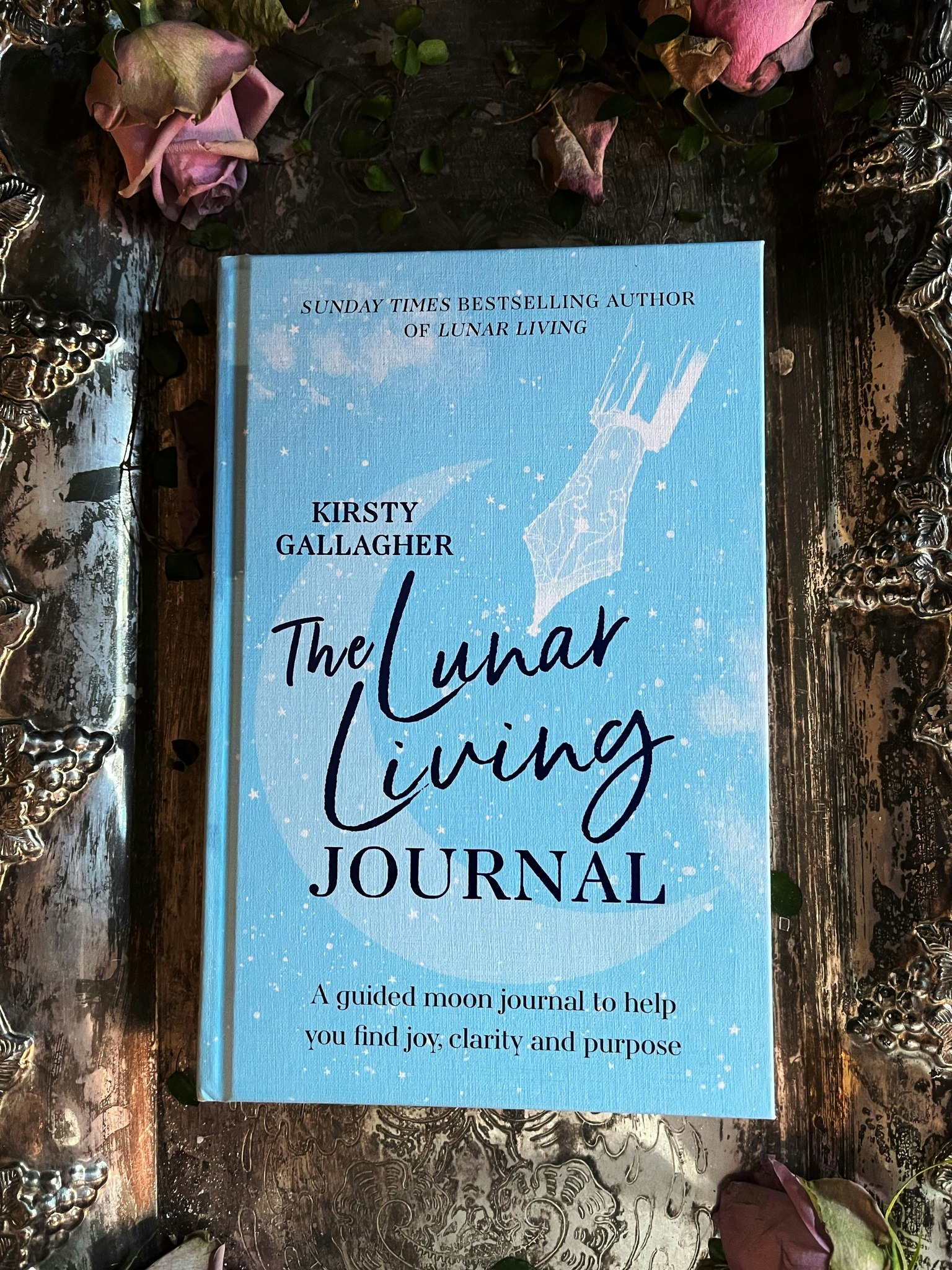 The lunar living journal