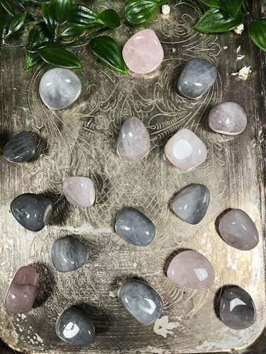 Rosenkvarts, Blå Cuddle stones