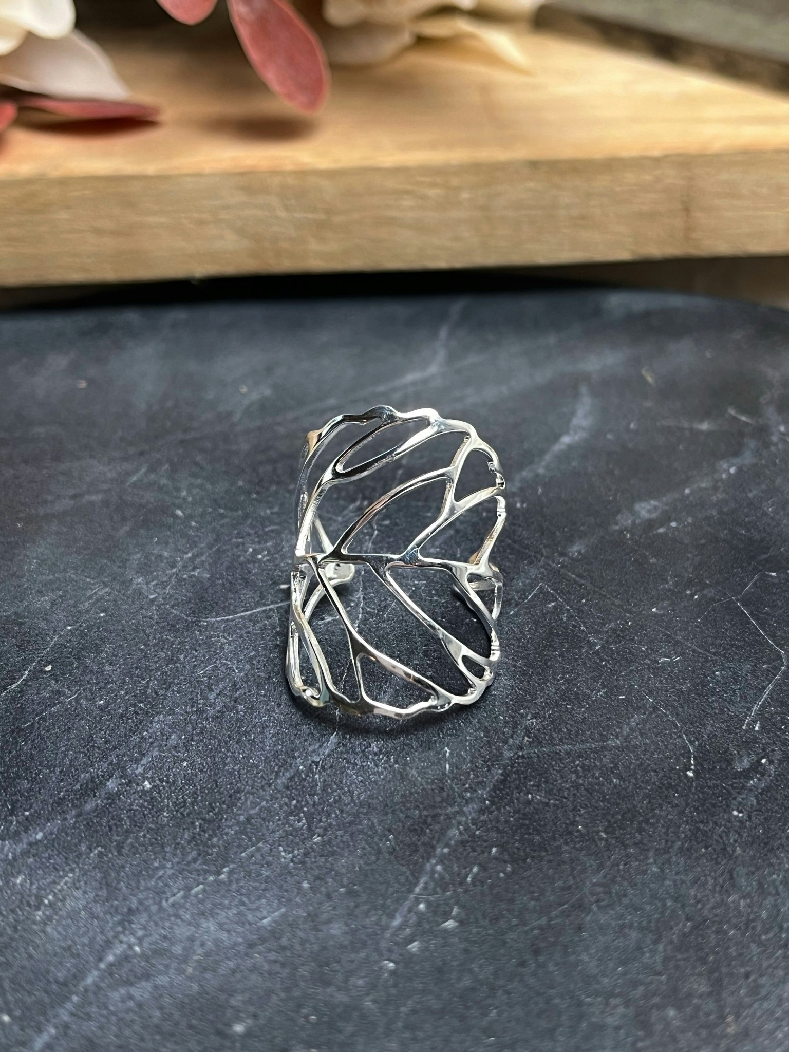 Justerbar ring i rostfritt stål löv ”silver”