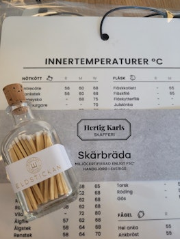 SKÄRBRÄDA/SERVERINGSBRÄDA VIT