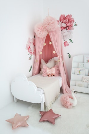 Spinkie Dreamy bow cushion light pink