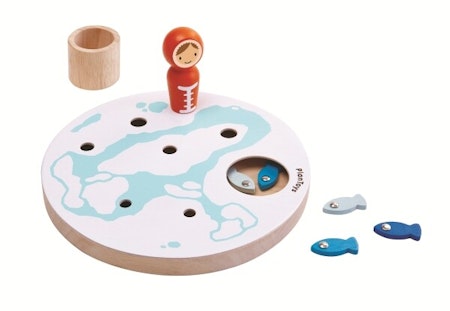 ICE FISHING GAME