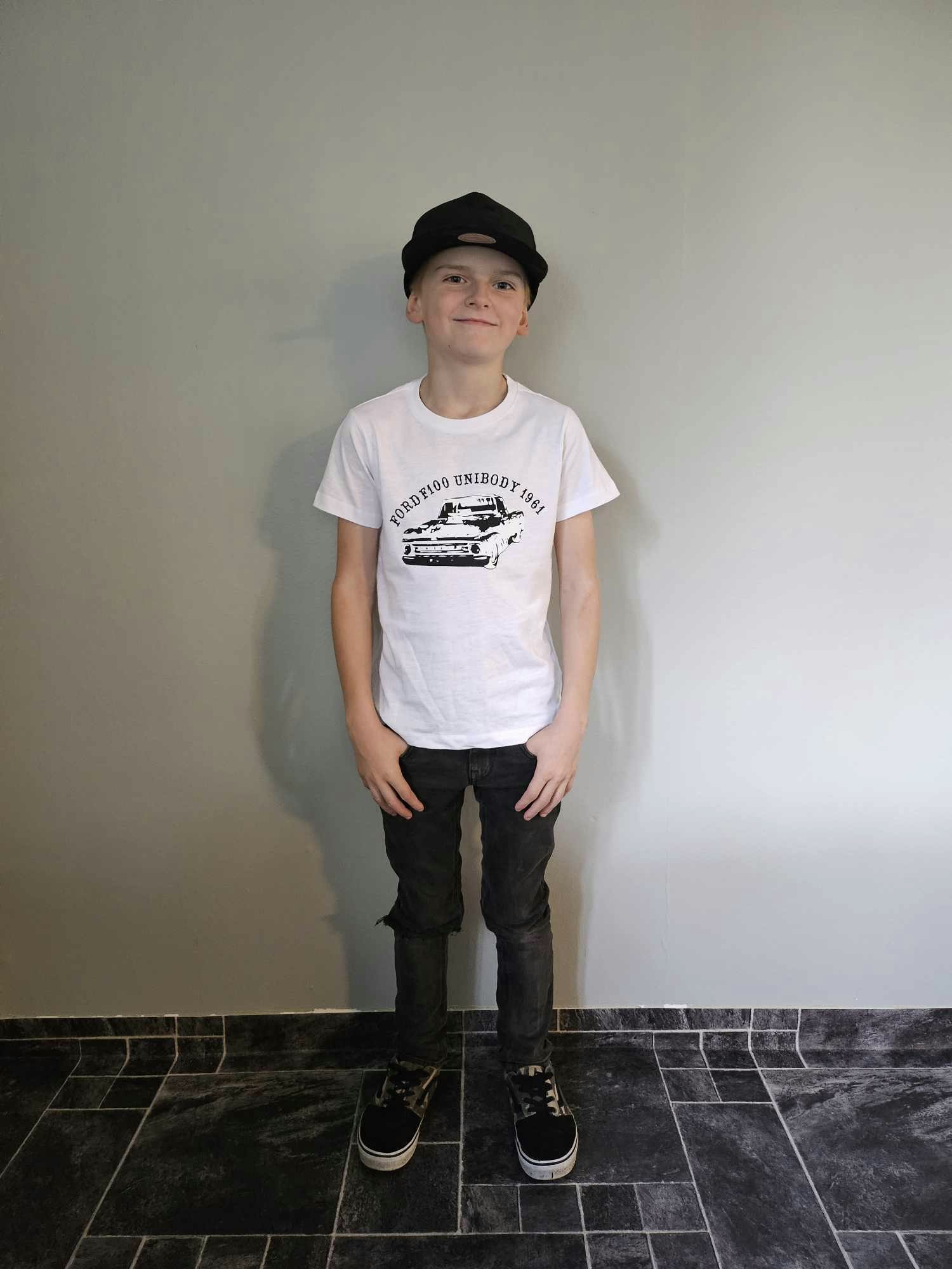 T-shirt - Ford F100 unibody 1961 (barn)