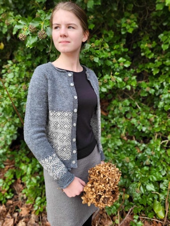 Akka cardigan