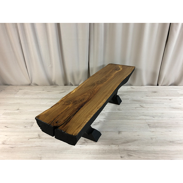 Soffbord tillverkat i ek från visingsö