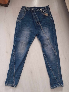 Baggy jeans fra Melly & Co.