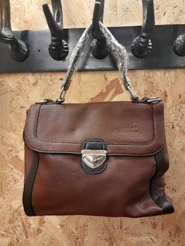 Messenger bag i brun