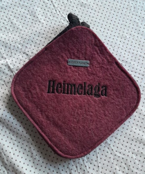 Grytekluter i ull «heimelaga»