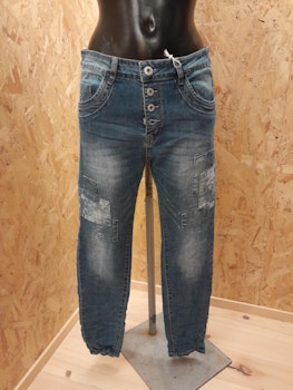 KAROSTAR jeans med patch