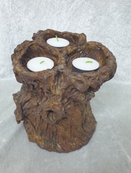 Skulperad stubbe i keramik