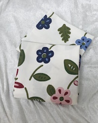 2st kuddfodral blomstermotiv
