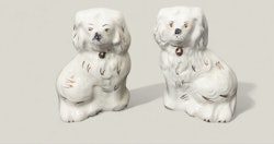 Hemvändarhundar Staffordshire Besswick2 st små