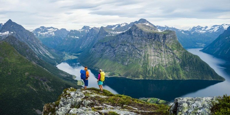 Guide: Hur packar man för en vandring?