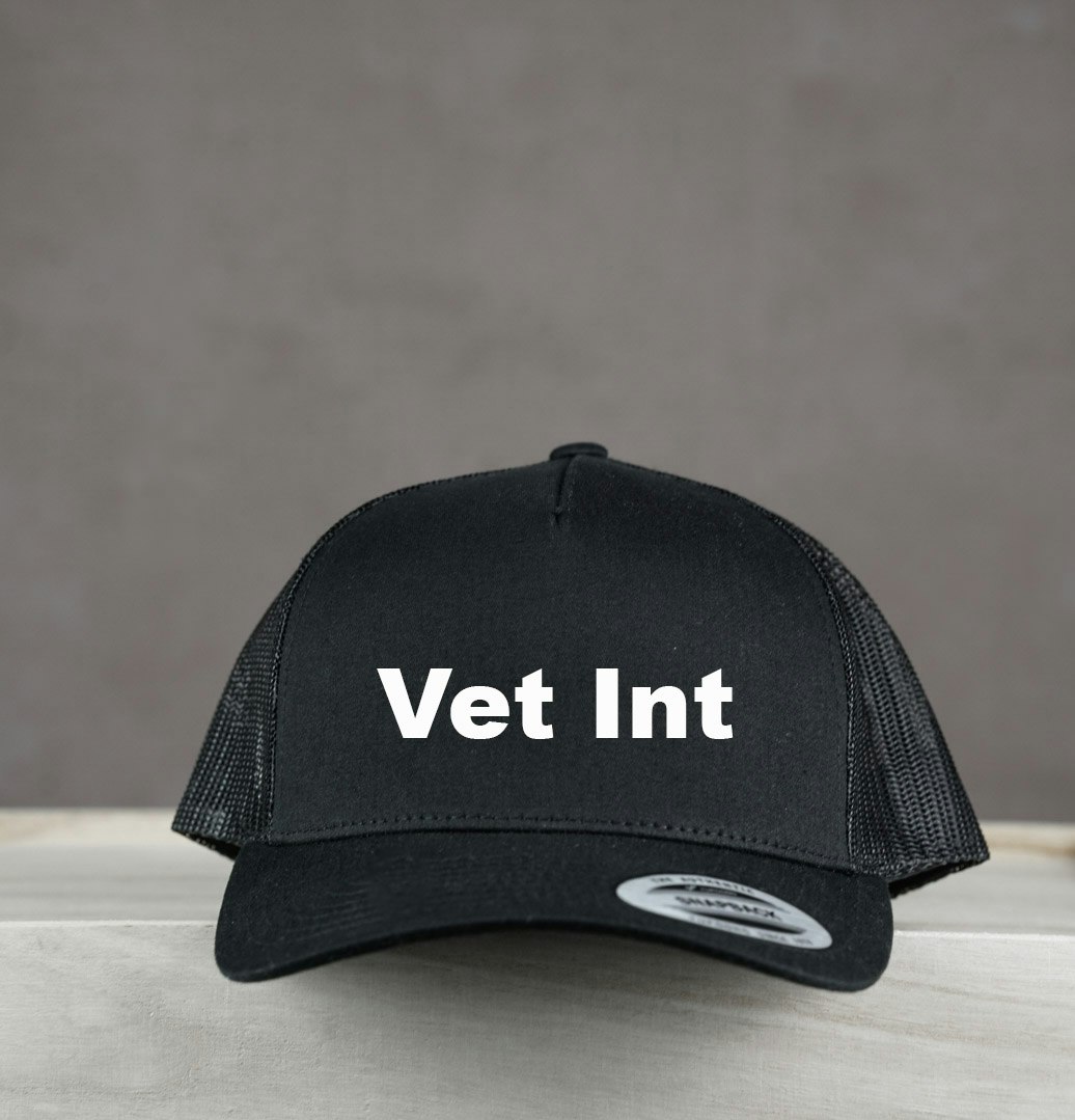 Trucker keps vet int