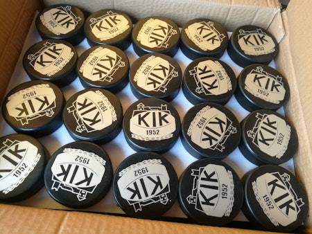 Ishockeypuck Souvenir 100-PACK