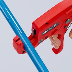 KNIPEX Plaströrsklippare