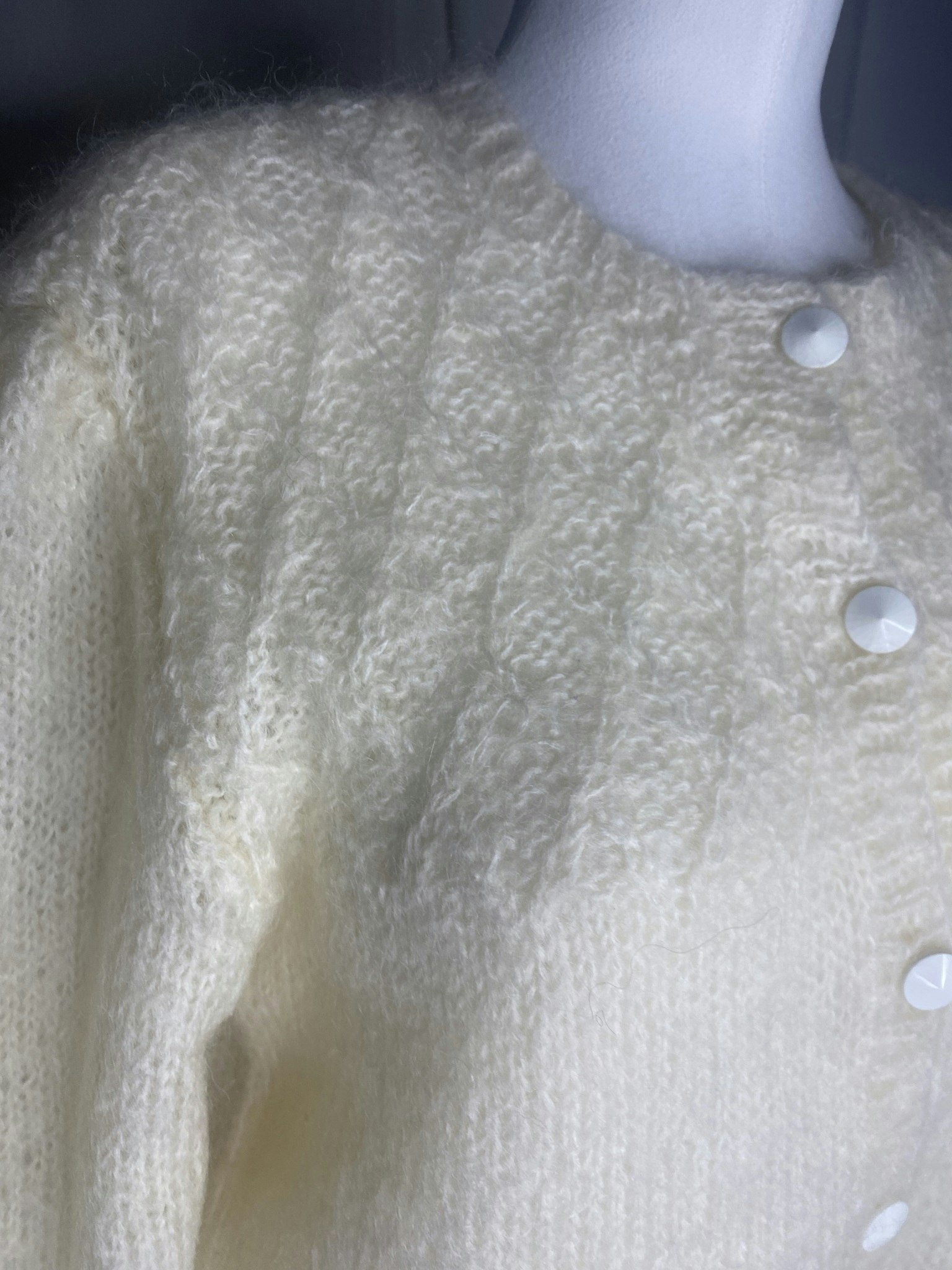 Handstickad vintage kofta i ylle