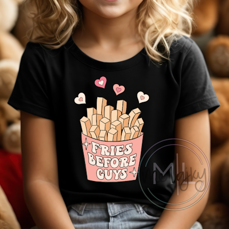 T-shirt - Fries before guys