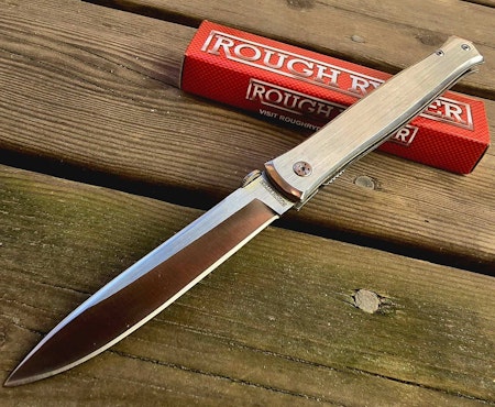 EDC-kniv helt i rostfritt stål – slitstark effektiv & enkel att bära med sig