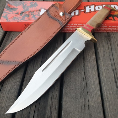 En äkta enorm bowie för jakt och fritid på hela 45 cm