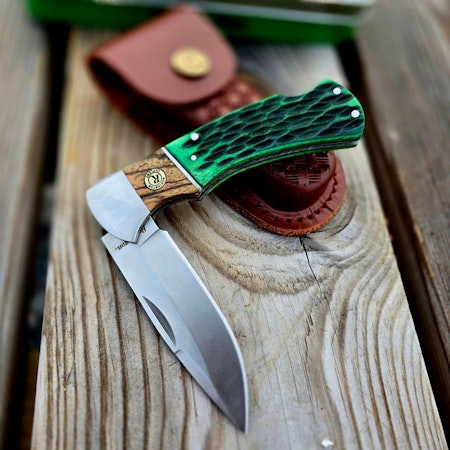 Kniv med djurmotiv