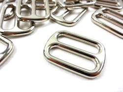 S611 Spännare metall 25 mm nickel (10/50 st)