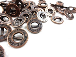 K136 Knapp Militaires Equipments 14 mm koppar