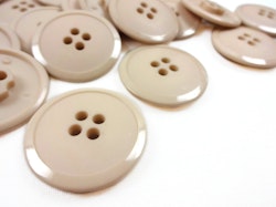 K020 Knapp 31 mm beige