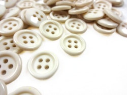 K038 Knapp 15 mm ljusbeige